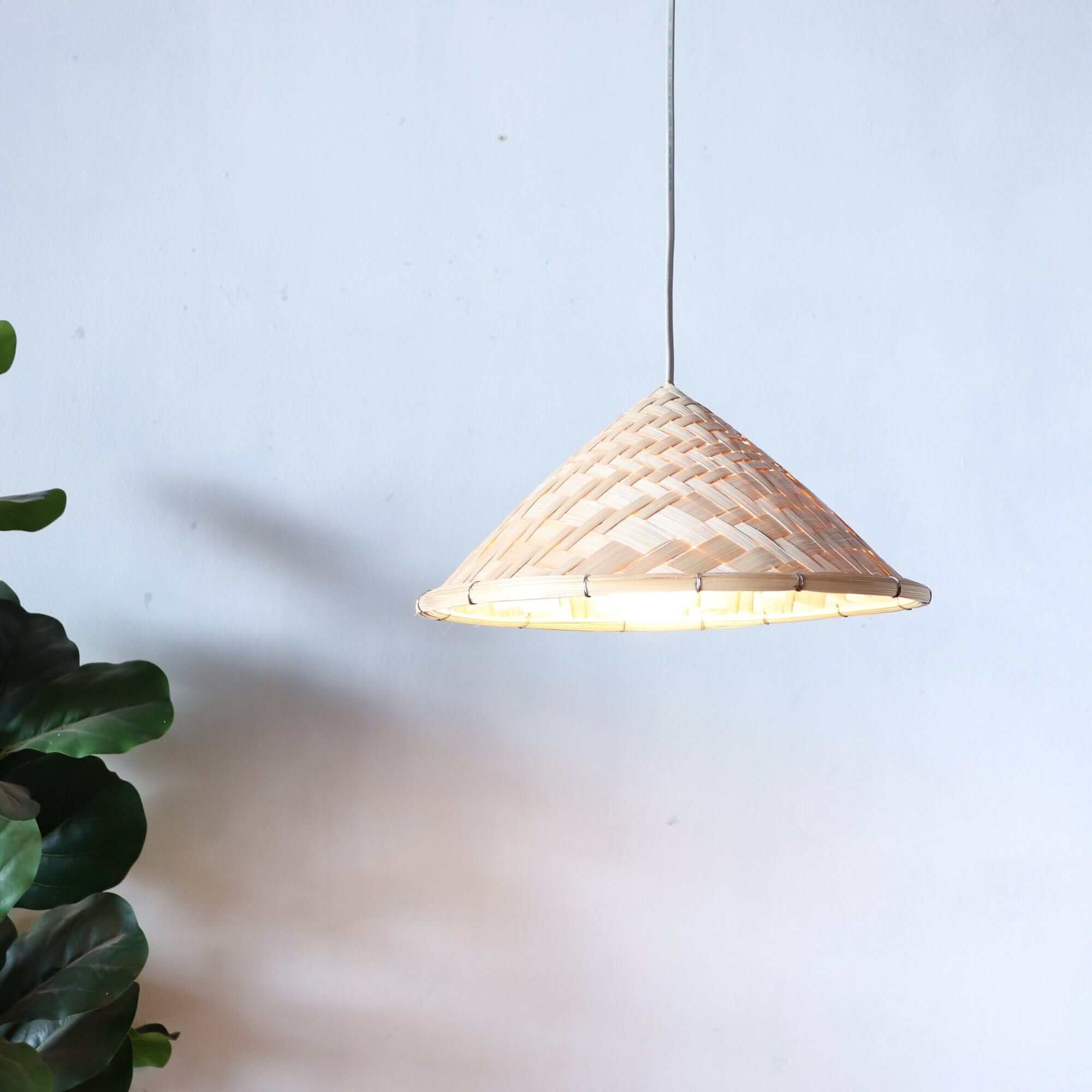  Ja Ra Wan - Bamboo Pendant Light By Thaihome 