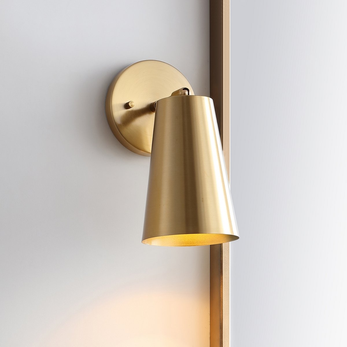  Safavieh Leonardo Wall Sconce - Brass Gold 