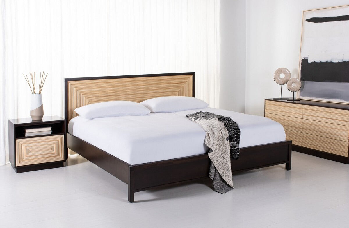  Safavieh Stassie Cane Bed - Oak 