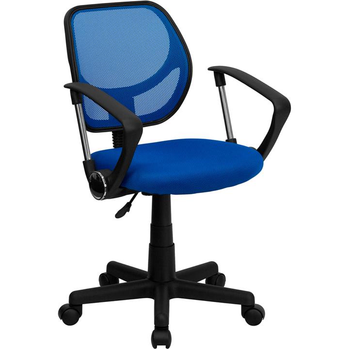  Low Back Blue Mesh Swivel Task Office Chair With Curved Square Back And Arms By Flash Furniture 