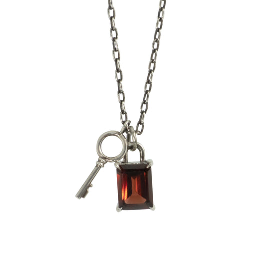 Padlock and Key Necklace - Sterling Silver Swallow / 18