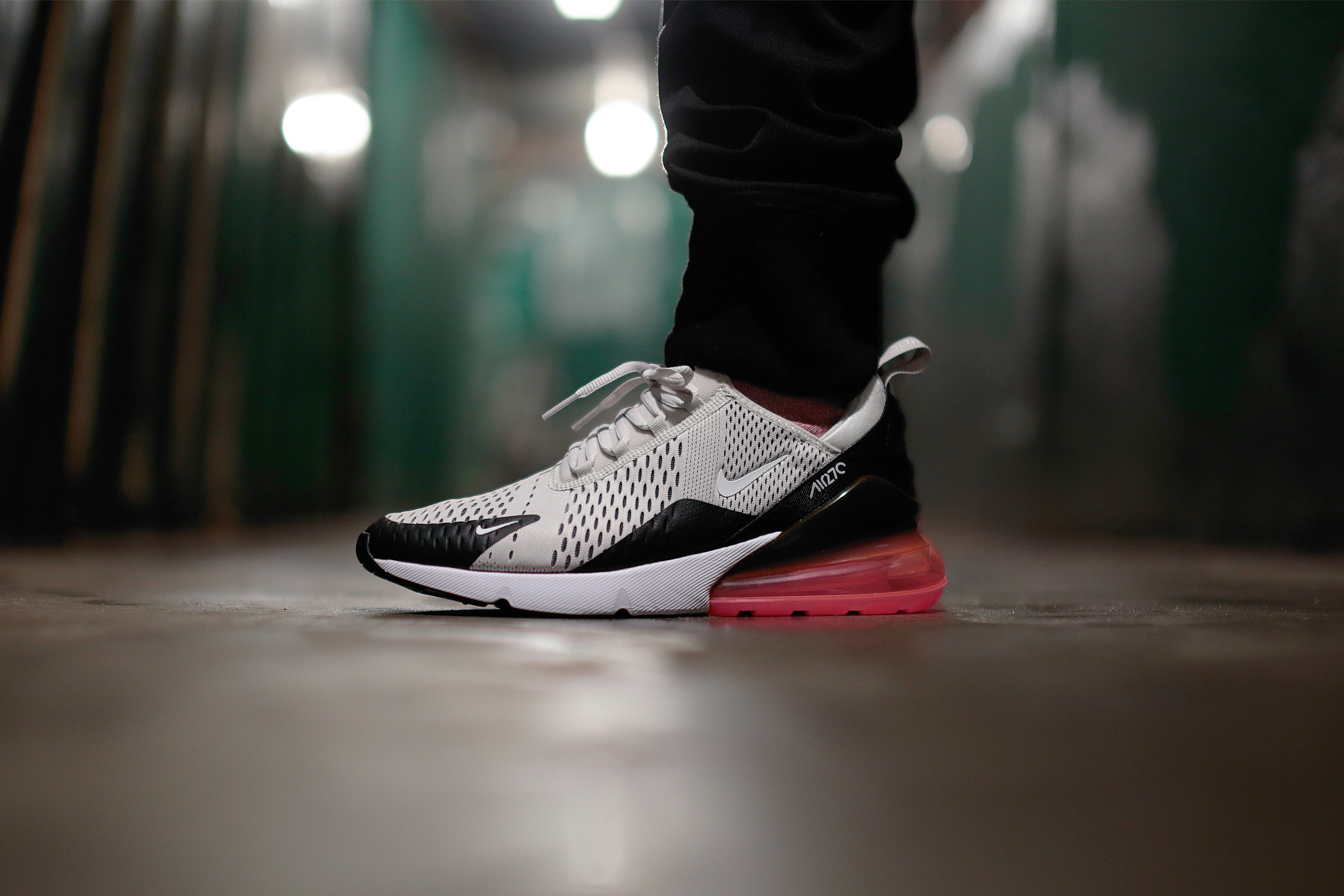 air max 270 black light bone hot punch