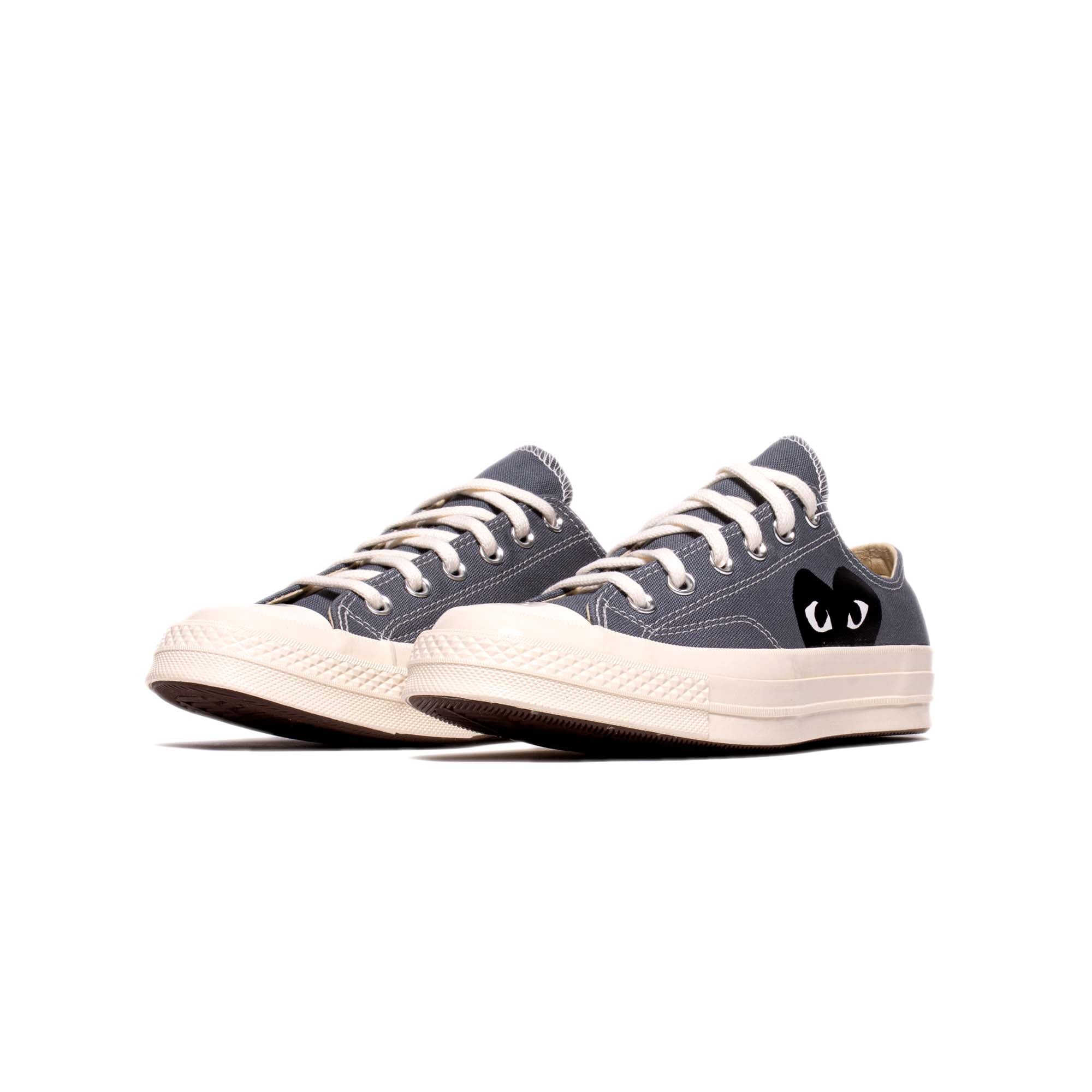 Comme des Garcons PLAY x Converse Chuck 70 Low Single Heart Shoes