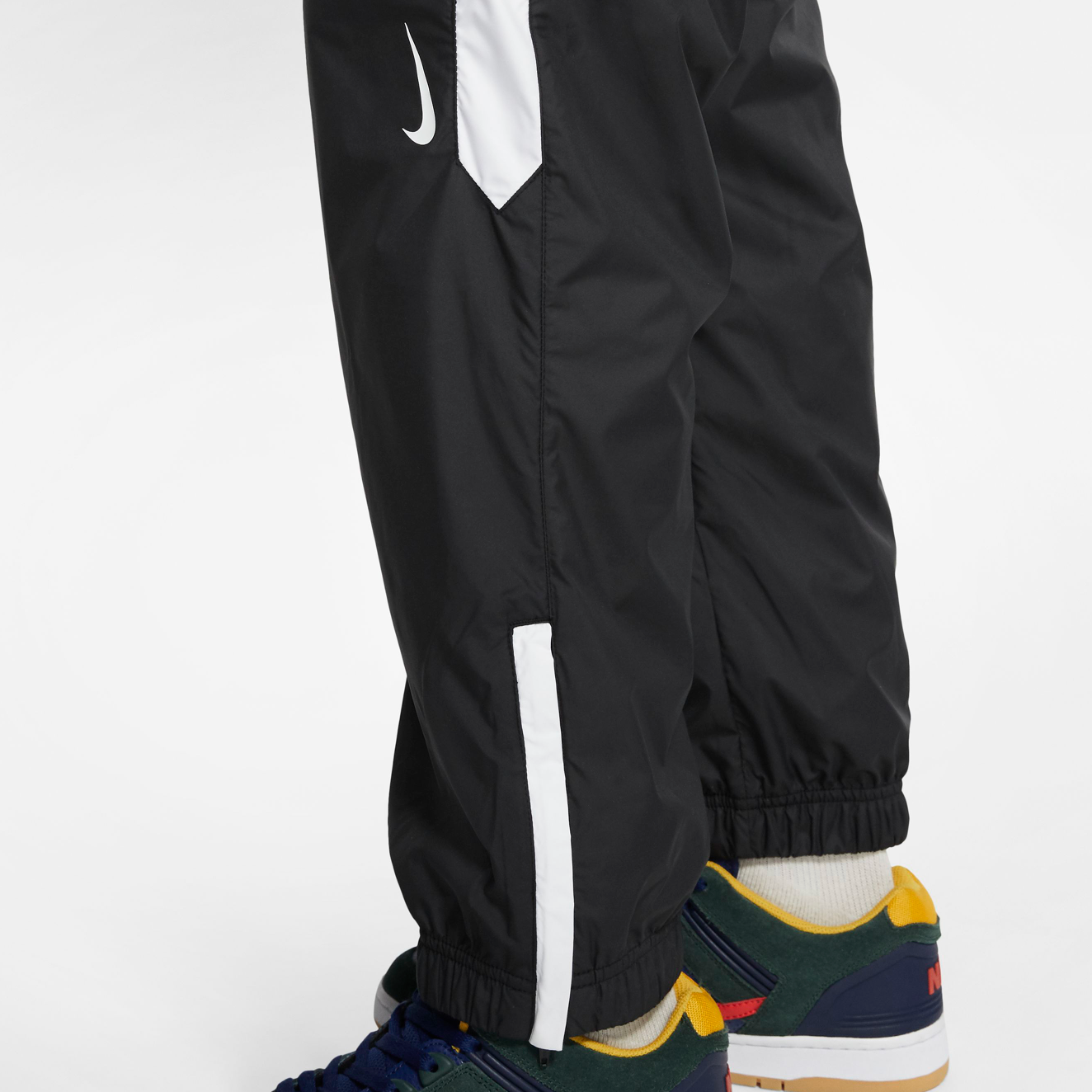 swoosh skate track pants