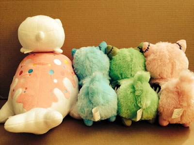 Cute Kawaii Animal Plush Dolls Meowchi Cat Candy Narwal Zombie Llamas Blue Green Pink