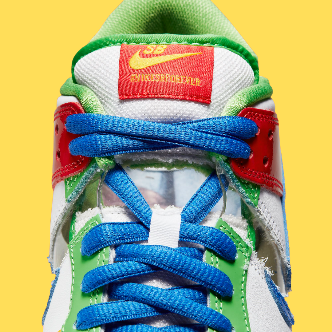 Nike SB eBay sandy bedecked dunk low raffle sneakers