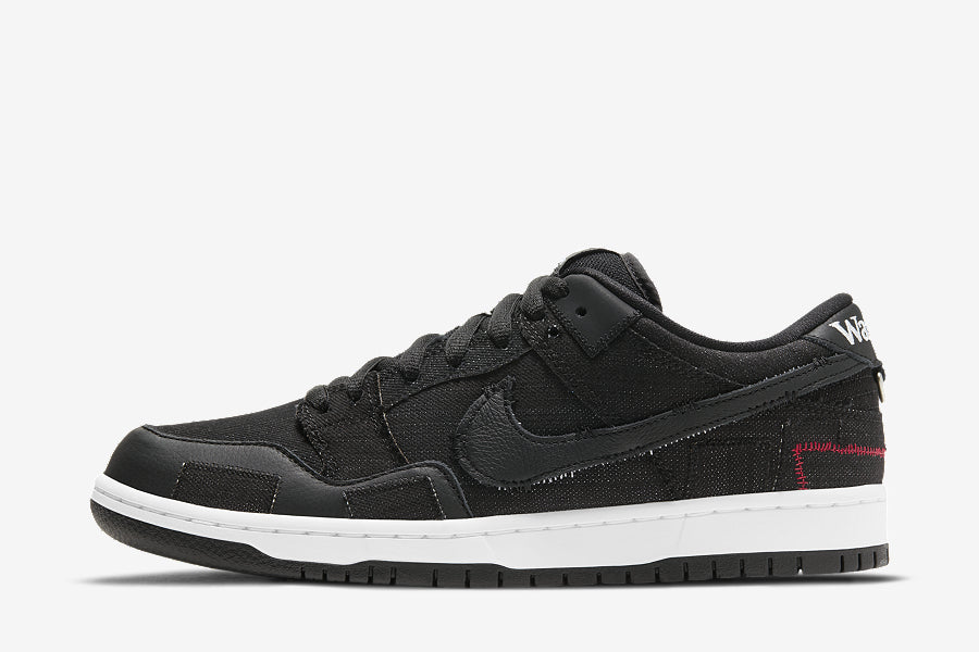 Nike sb dunk low wasted youth 