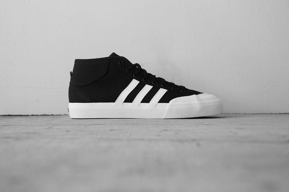 adidas matchcourt mid black white