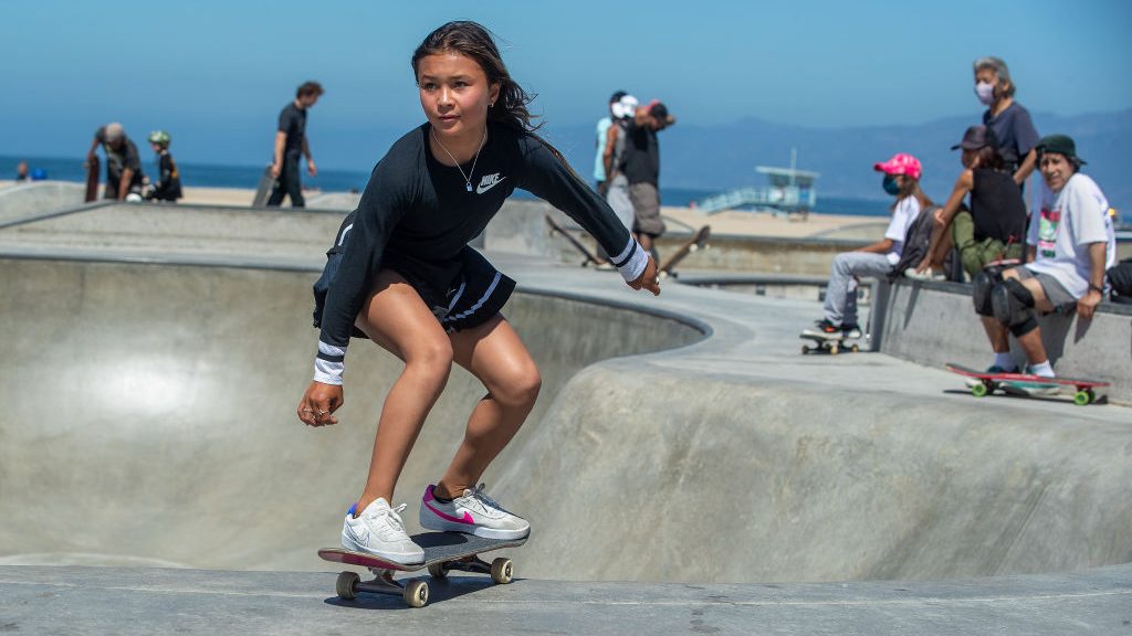 Sky brown skater