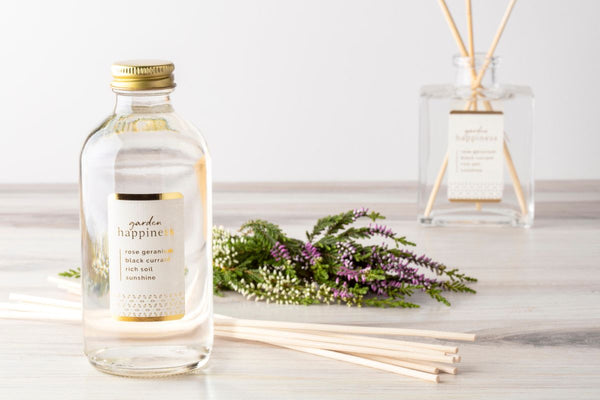 What is a reed diffuser |  Tips on how to use a reed diffuser