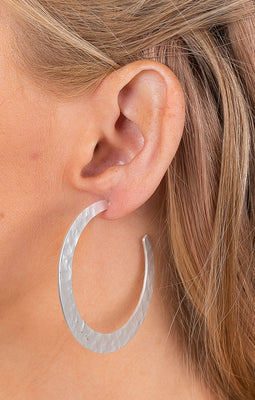 Alexa Earrings featured image