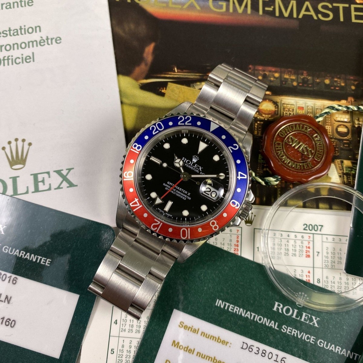 Rolex GMT Master II 16710 2006 D Pepsi 