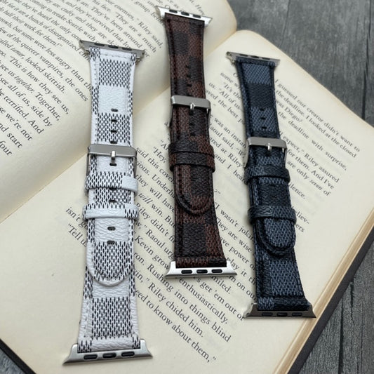 Vegan Leather Broad Square Checks Design Apple Watch Band for 38