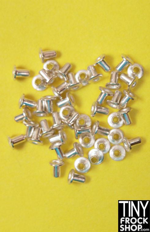 tiny eyelets