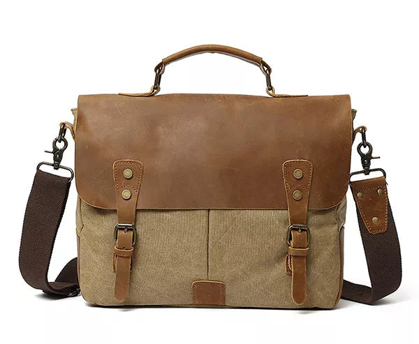 Classic men's messenger bag with a vintage touch