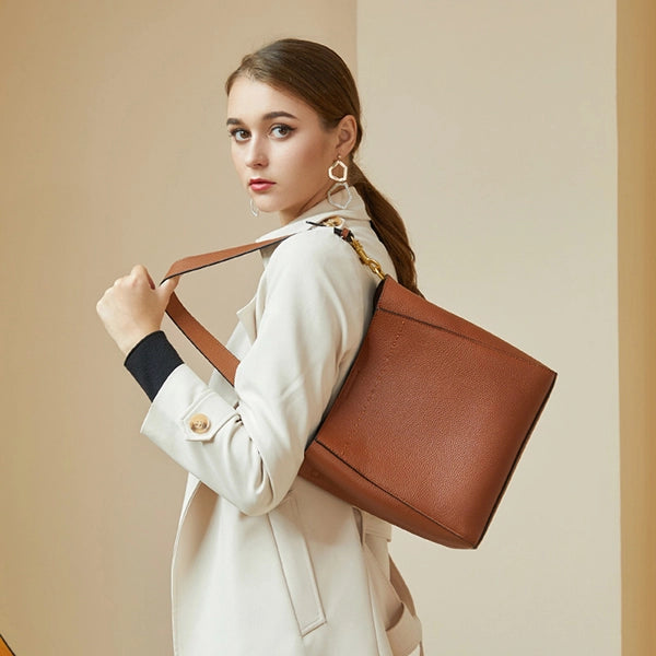 Top picks for medium-sized classic women's handbags