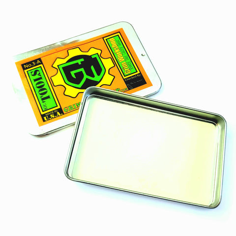 The Glow Card glow in the dark credit card tool that works like a rechargeable glow stick