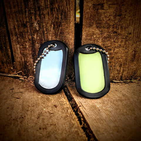 Wear an Emergency Signal around your Neck: Reflective and Glow in the Dark Dog Tag