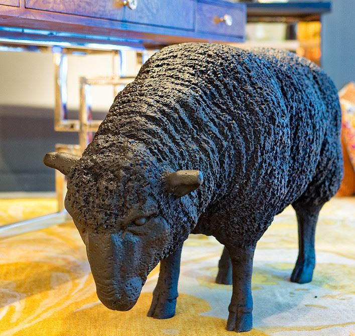 Featured image of post Metal Sheep Sculpture