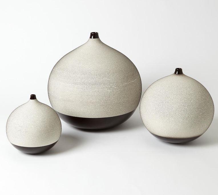 Pixelated Ball Vase, Black/Brown - Views Luxe