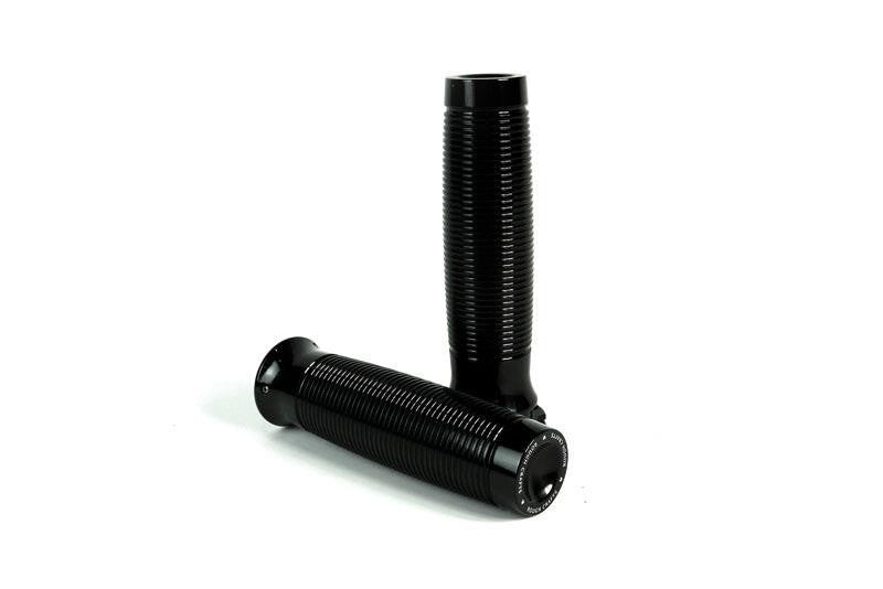 GrooveGrips_Black_01_600x@2x.jpg