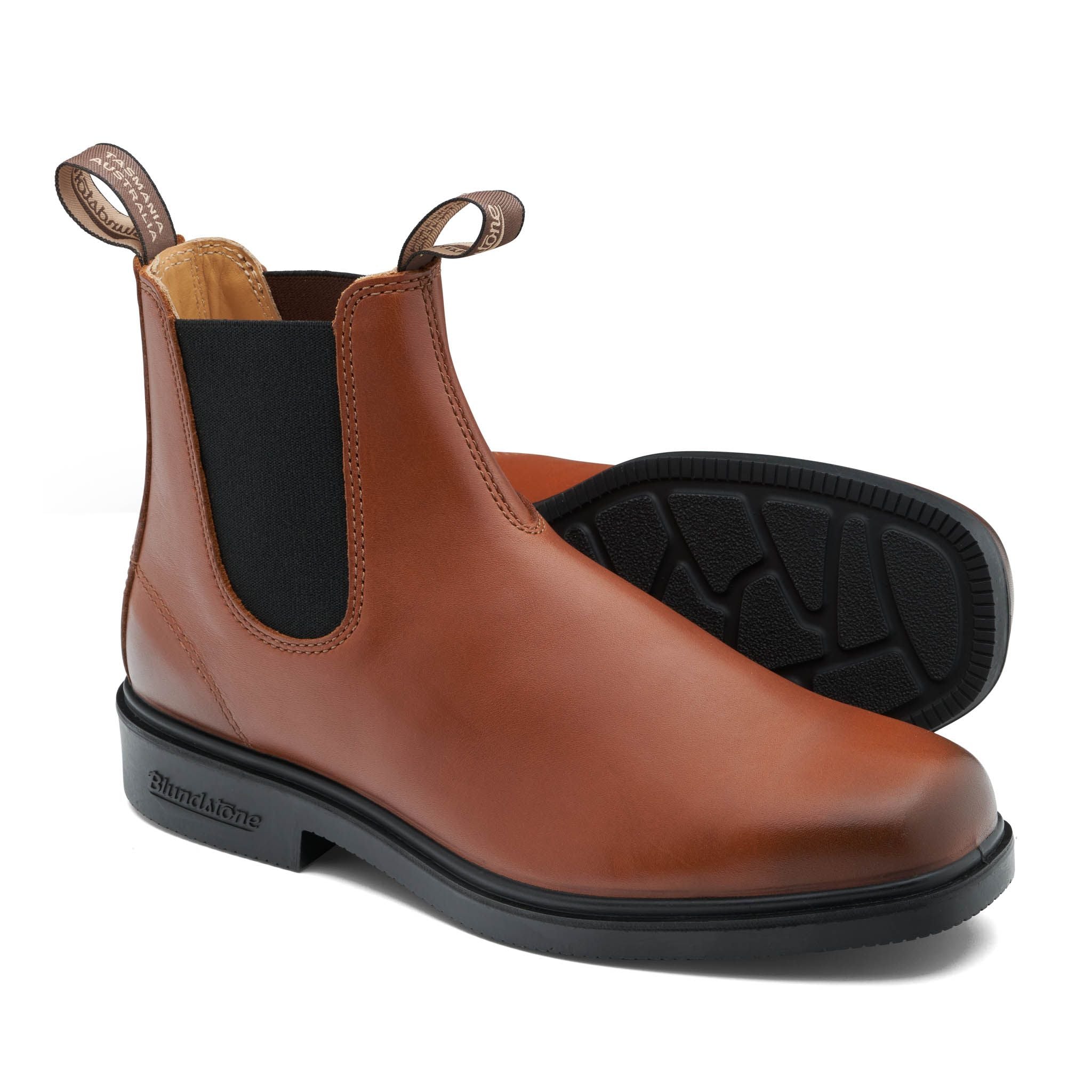 1392 Winter Thermal Dress Boot in Rustic Black, Blundstone