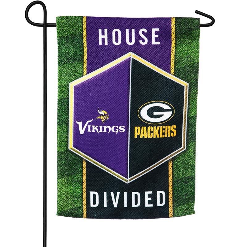 Packers - Bears House-Divided Garden Flag – Fly Me Flag