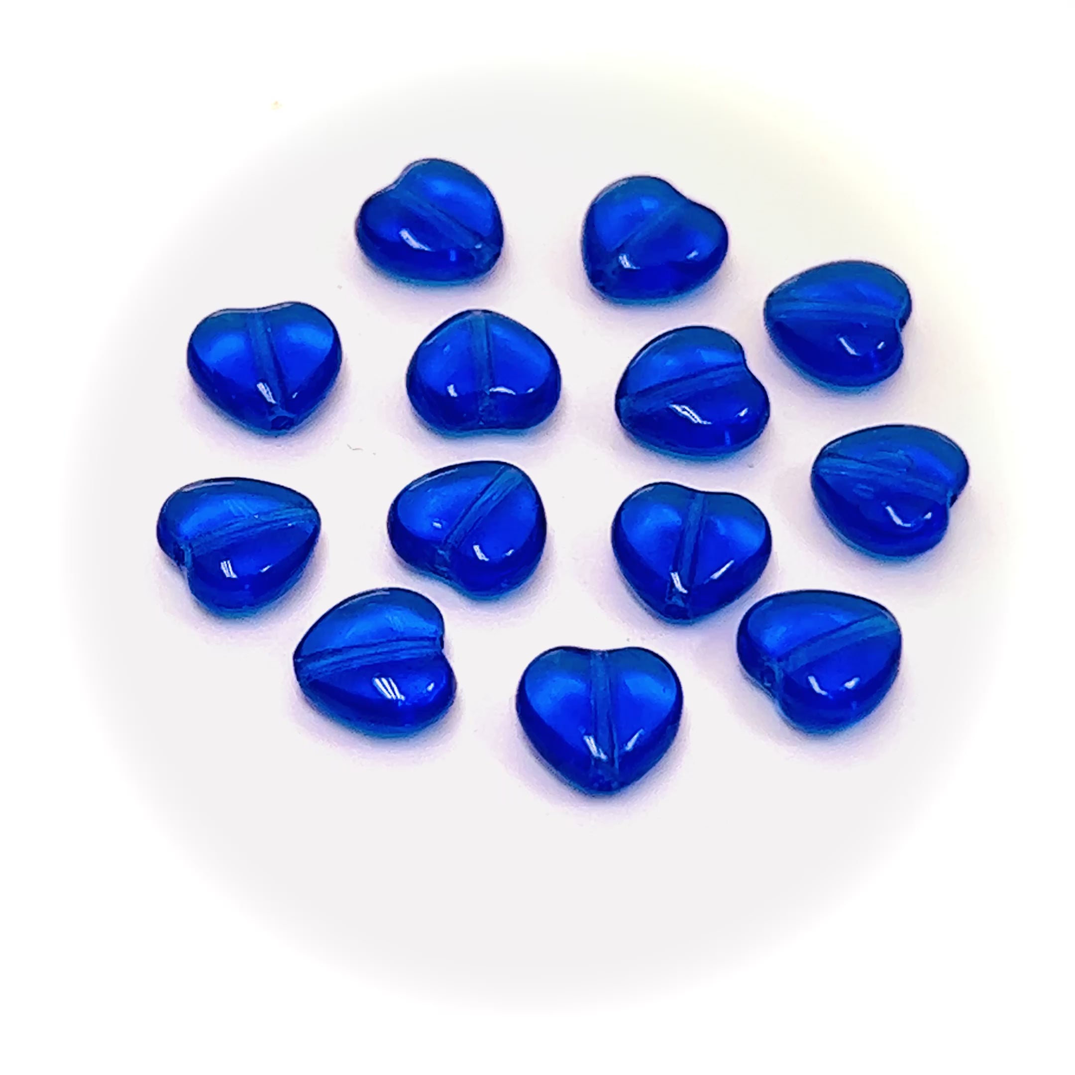 Czech glass Heart shaped druk beads 8x8mm Cobalt Blue / Dark Sapphire -  Crystals and Beads for Friends