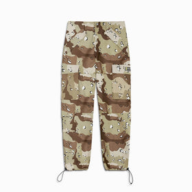 7 pocket desert camo cargos // @daniellealcaraz