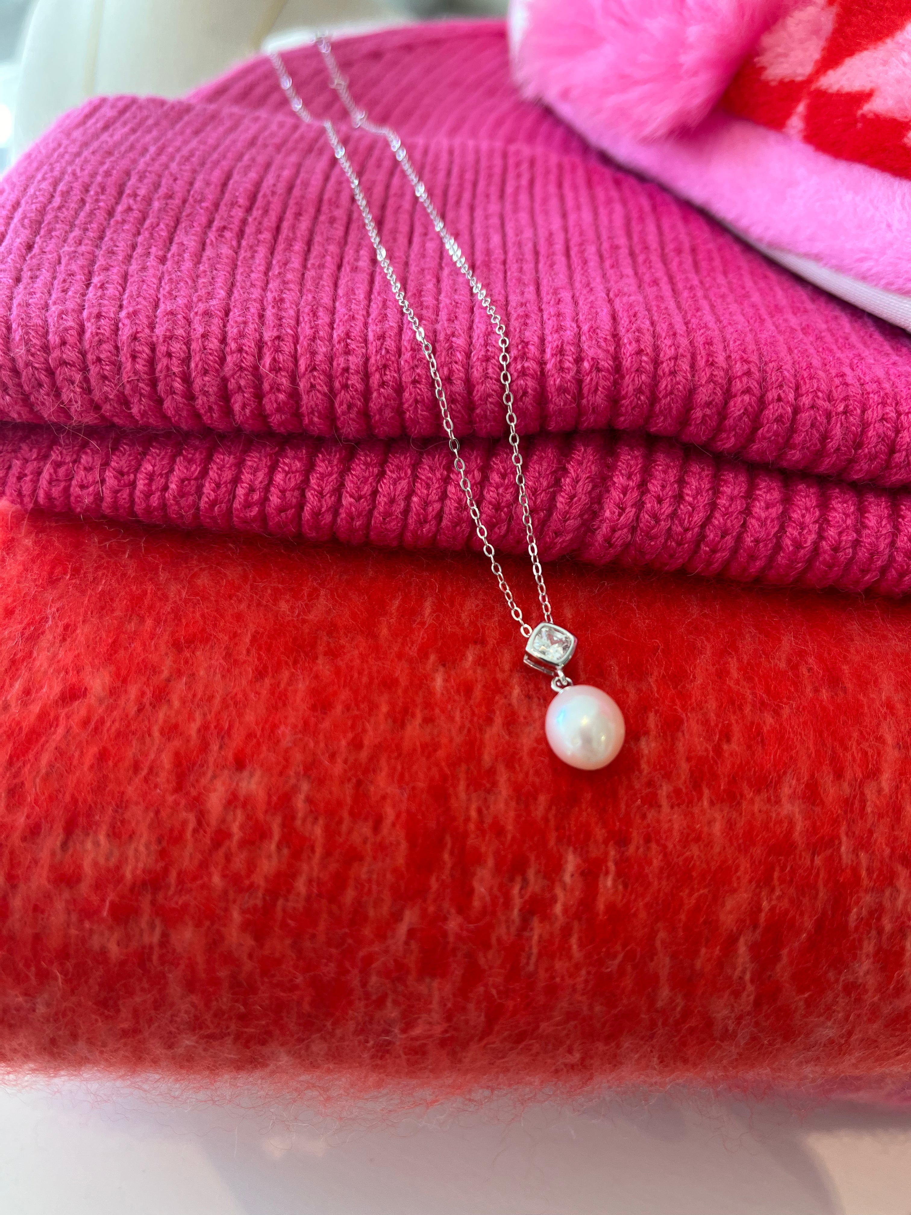 Mae Pearl Necklace {Silver}