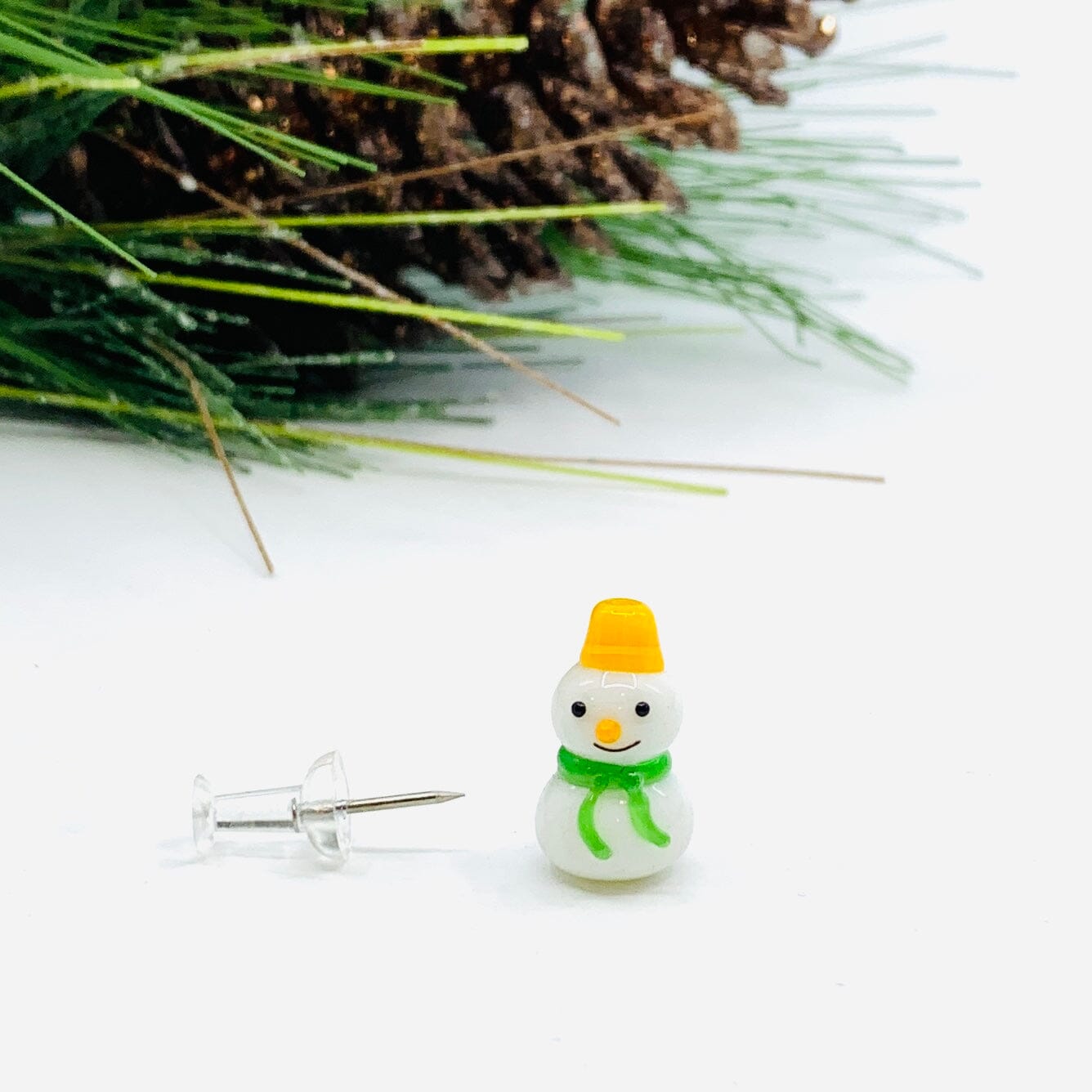 Cozy Snowmen Pocket Charm PT43 - Luke Adams Glass Blowing Studio