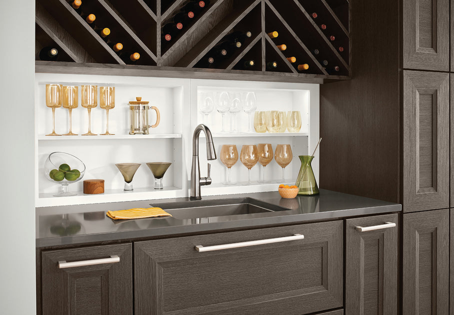 Wet Bar & Wine Storage by KraftMaid® Cabinetry – Woodwork Solutions Inc.