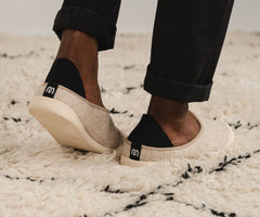 natural wool fibres keep your feet warm