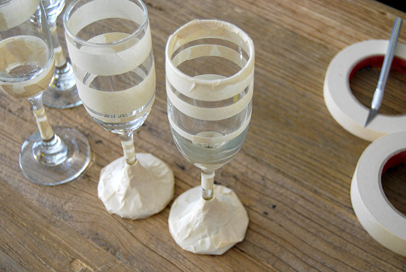 MrKate_DIY_EtchedChampagneGlasses-7