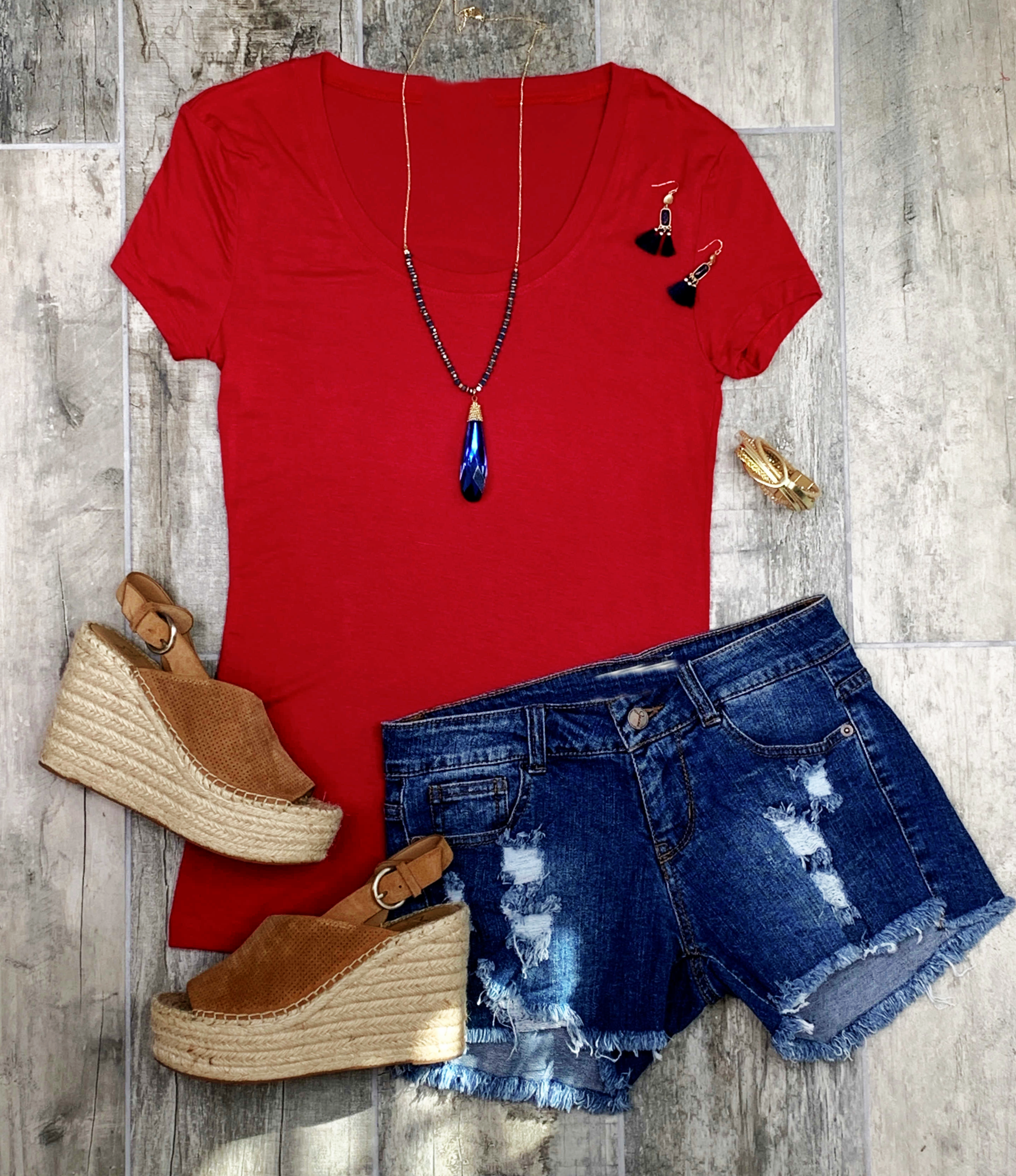 Basic Scoop Tee - Red