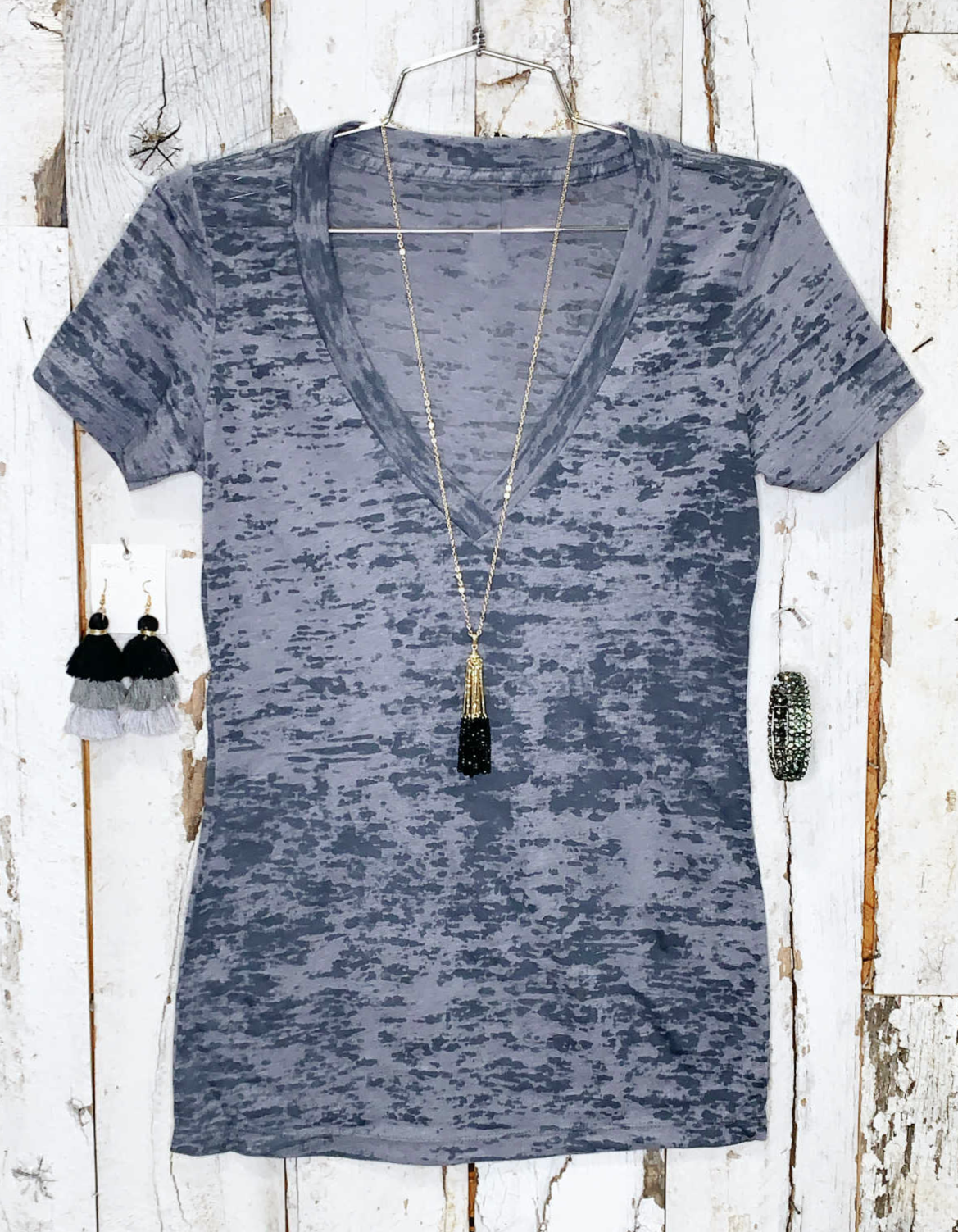 BASIC BURNOUT DEEP V-NECK TEE - GREY