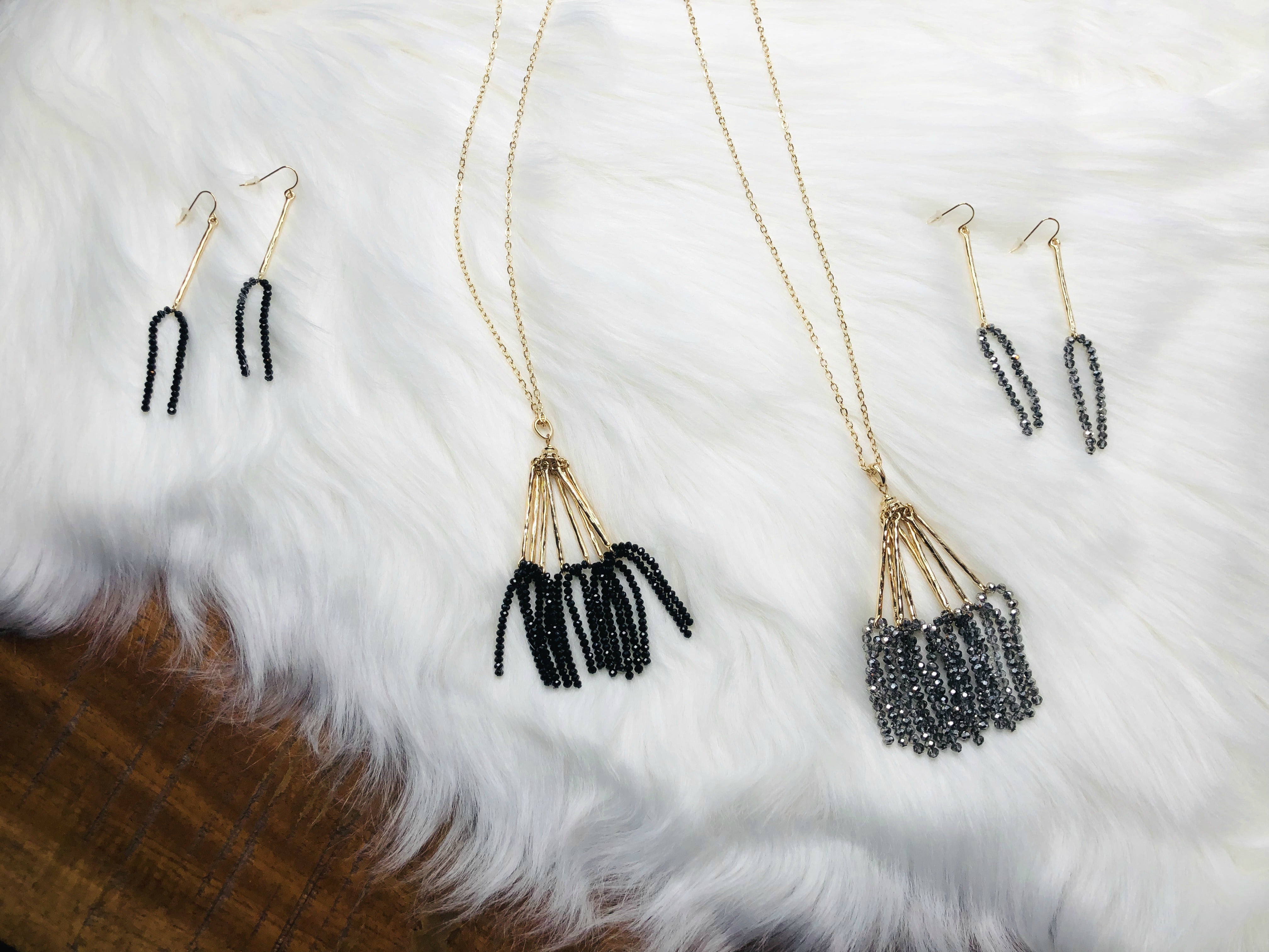 Simply Shiny Tassel Necklace: Grey & Black