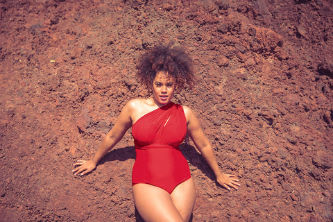 Dive into Sustainability and Savings with Curvy Kate and Savoo!