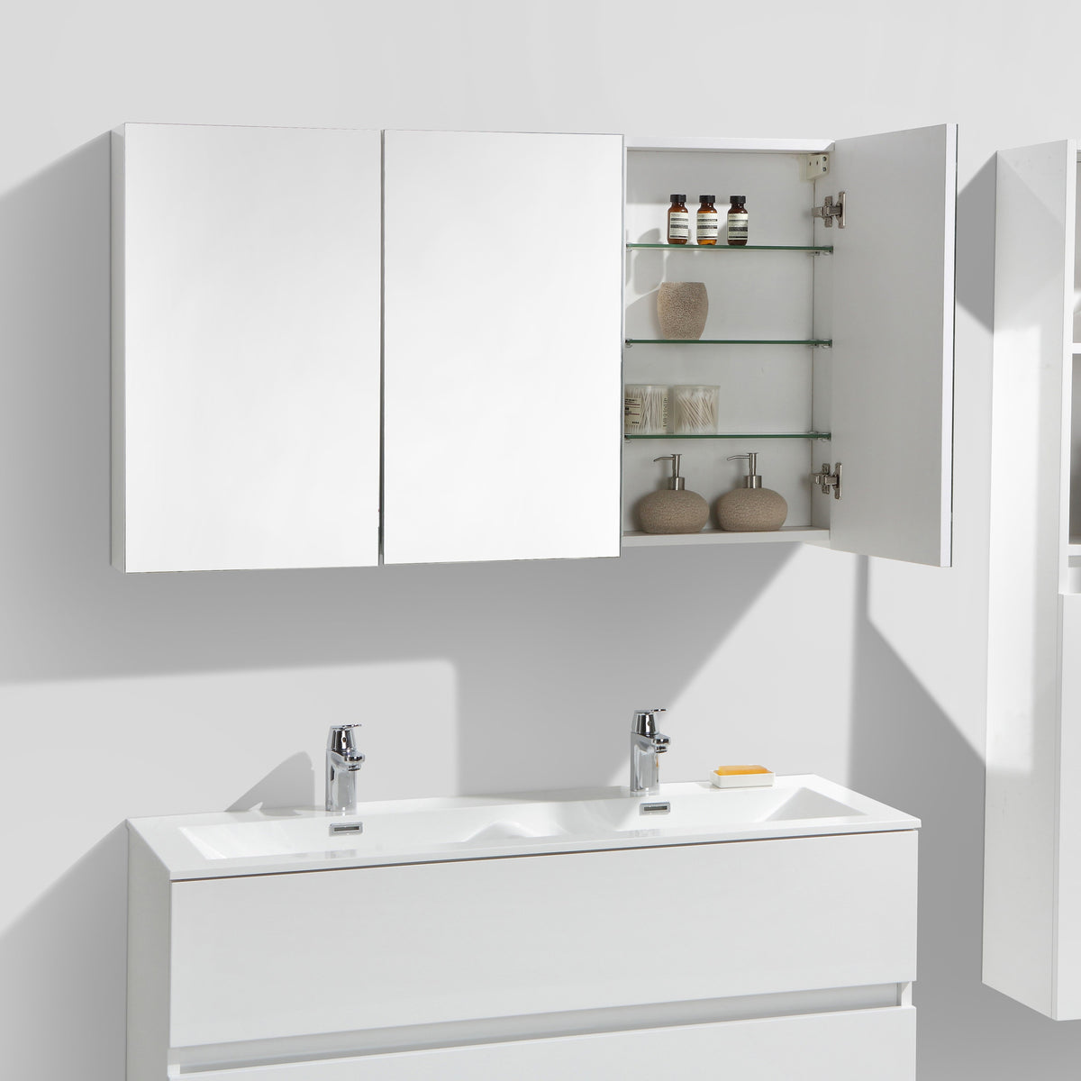 Armoire De Toilette Bloc Miroir Siena Largeur 120 Cm Blanc Laque Le Monde Du Bain