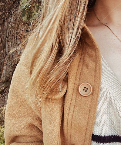 Cozy beige fall outfit