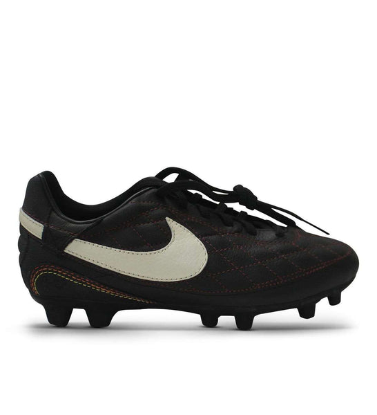 youth soccer cleats near me