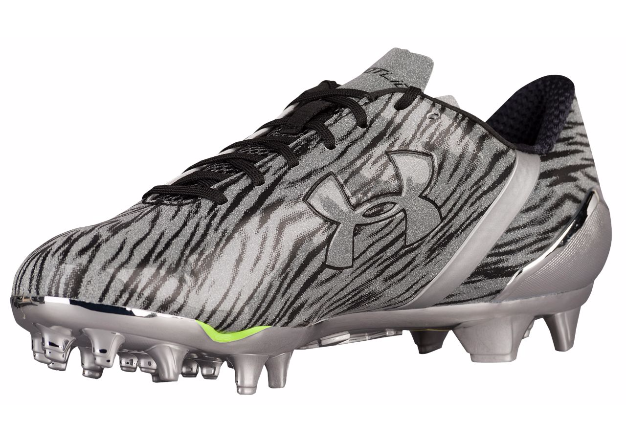 under armour spotlight cleats football