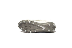 cleats lacrosse women's