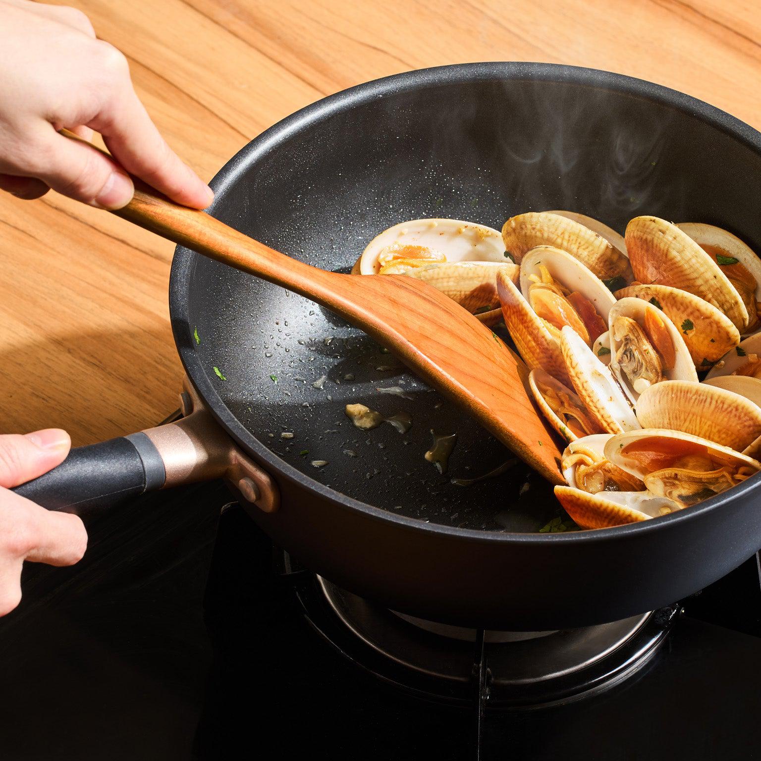  Non-Stick Frying Pan Size: 10.25 Diameter: Skillets: Home &  Kitchen