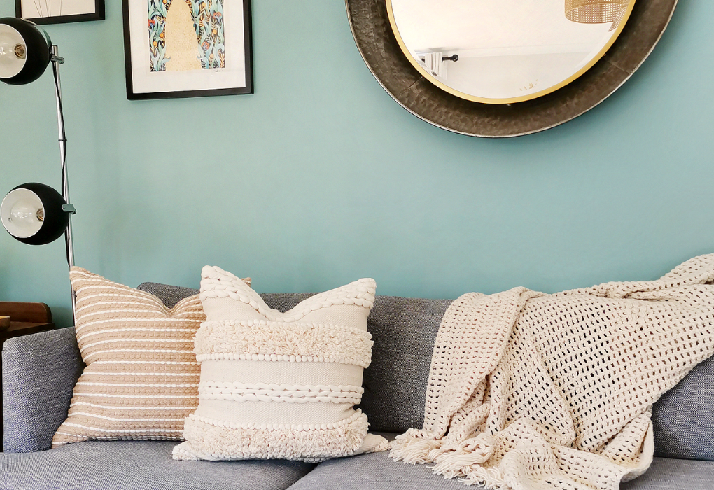 How To Style Pillows
