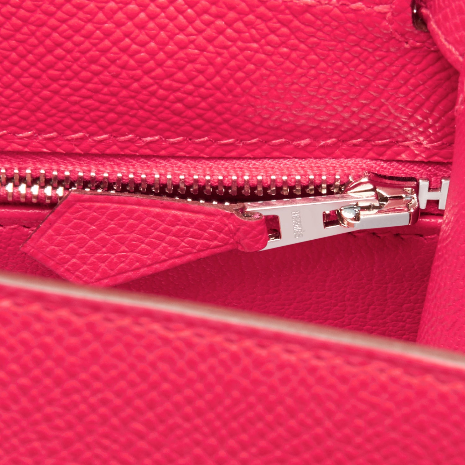 Hermes Kelly 28cm Rose Extreme Epsom Pink Sellier Bag D Stamp, 2019 - Chicjoy