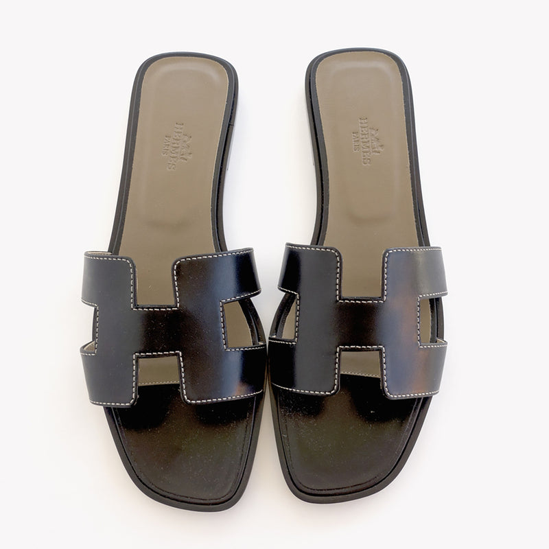 Hermes Oran Black Box Leather Sandals White Stitching Size 40 or 9.5 o ...