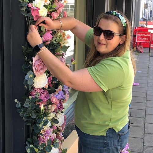 "a little bit about us" Oops a daisy flowers limited