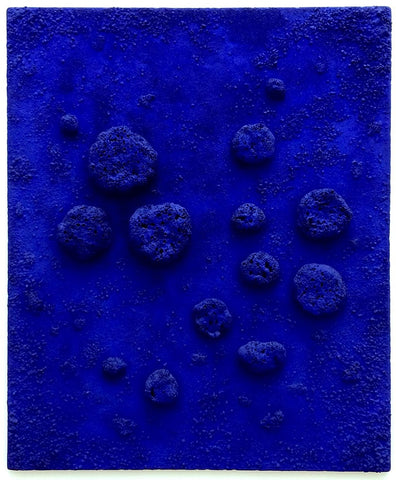 “L’accord bleu (RE 10)”, 1960 by Yves Klein. (Photo: <a href="https://commons.wikimedia.org/wiki/File:L%27accord_bleu_(RE_10),_1960.jpg">Wikimedia Commons</a> (CC BY-SA 3.0))