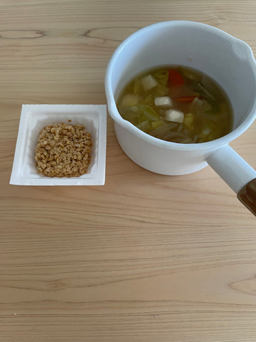 【離乳食中期～】とろとろ納豆野菜スープの作り方